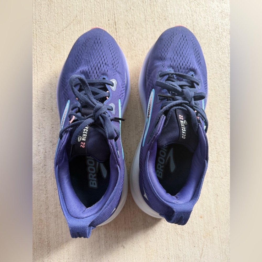 Brooks Blue Ribbon Peacoat Glycerin 22 Sneakers 9 Wide - Picture 2 of 11